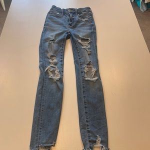 Girls American Eagle Jeans the “Luxe Jean”